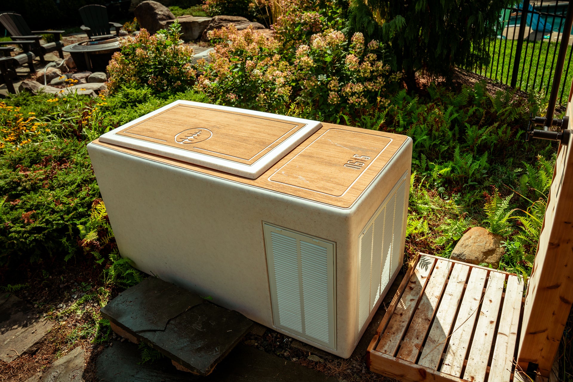 Crew Cabin Sauna + The Drake Cold Plunge + Eden Shower Bundle